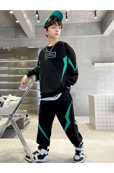 Teens Black Printed Sweatshirt and Joggers Set