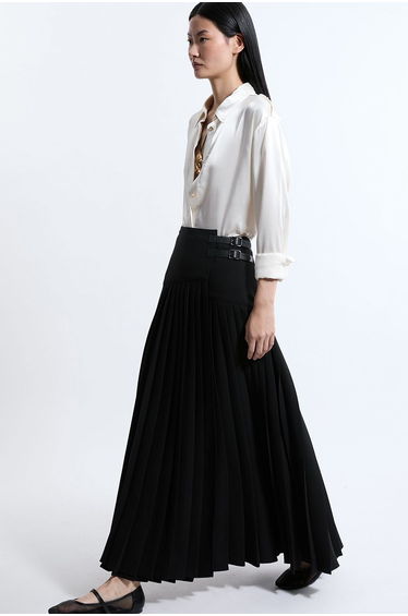 Tailored Crepe Pleated Buckle Detailed Maxi Skirt