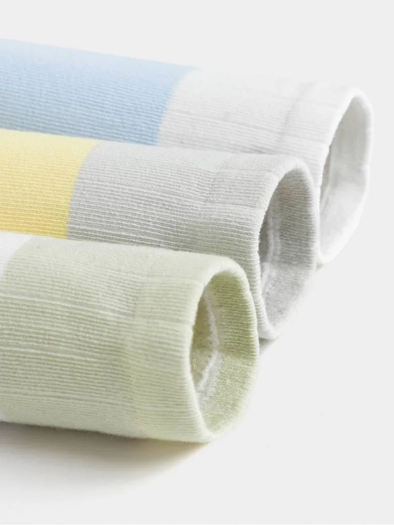 Boys' 3 Pack Color Block Crew Socks - 3