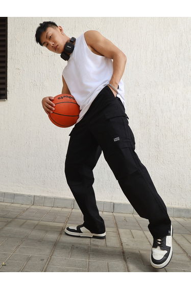 Mid Rise Relaxed Fit Cargo Pants