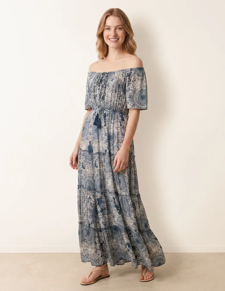 black maxi dress boutique Black Ring Detail Halter Maxi Dress – Alicia DiMichele Boutique