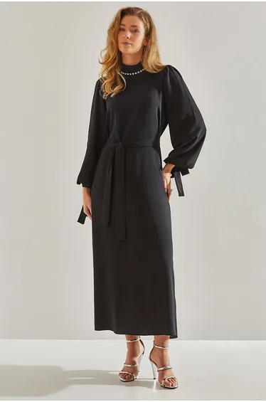 Women's Stone Embroidered Belted Hijab