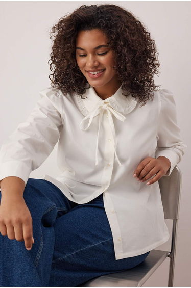 Premium ecru baby collar long sleeve plus size shirt