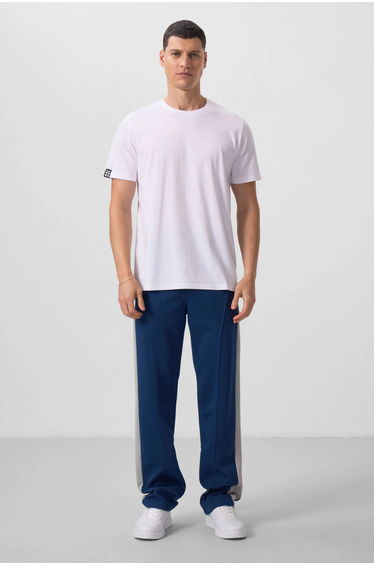 TOMMY Comfort Fit Crew Neck T-Shirt