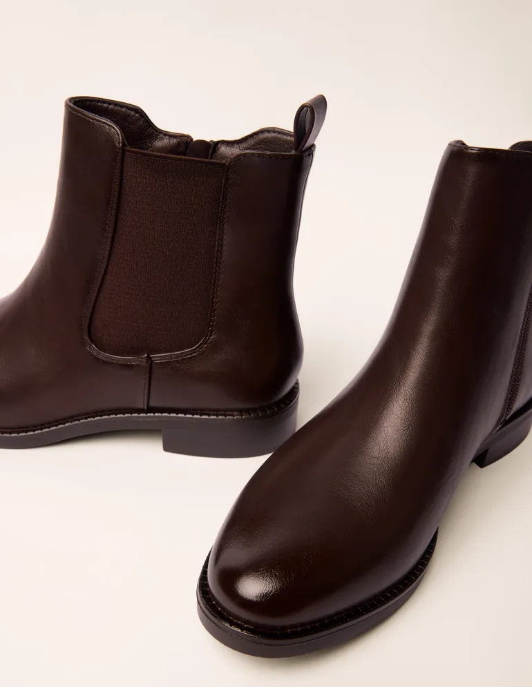 Chelsea Ankle Boots - 3