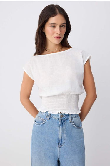 White Gipeli Sleeveless Fitted Blouse