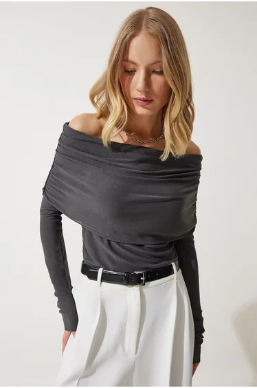Women's Anthracite Off-the-Shoulder Gather Detailed Blouse