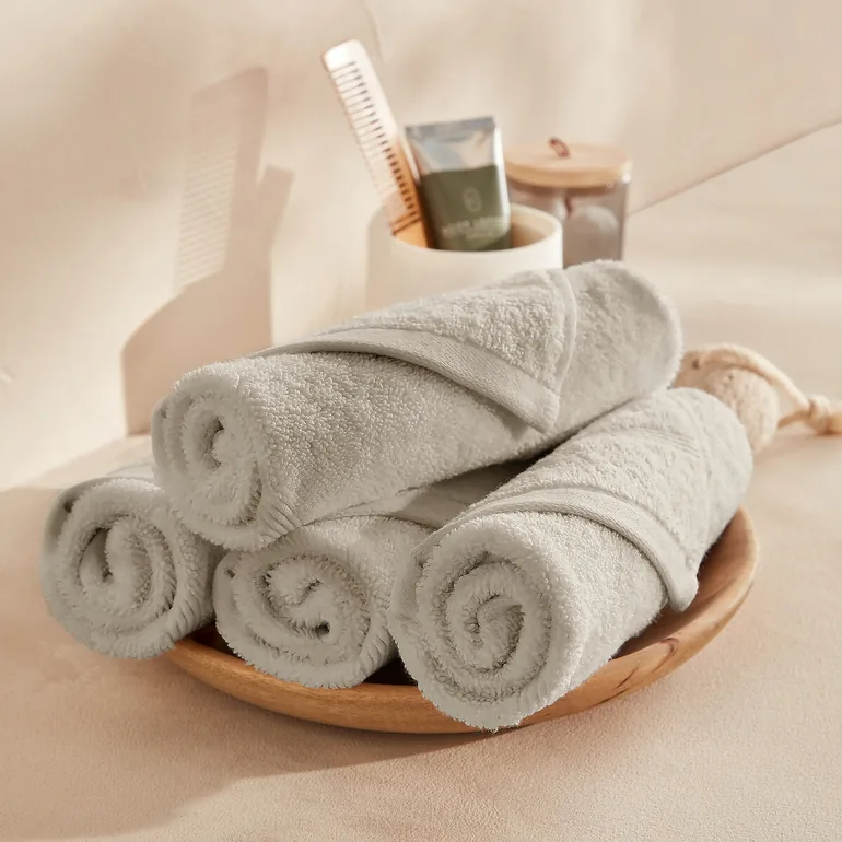 Pack of 4 Cotton Terry Face Cloths - 3