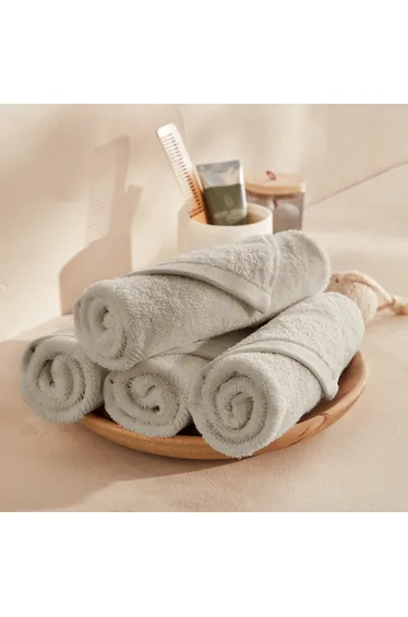 Pack of 4 Cotton Terry Face Cloths