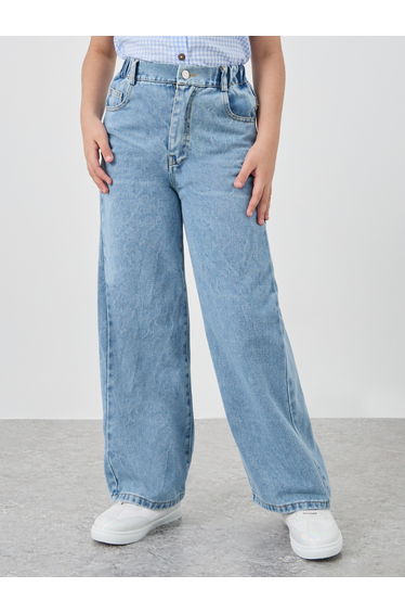 Wide Leg Jeans with Pockets