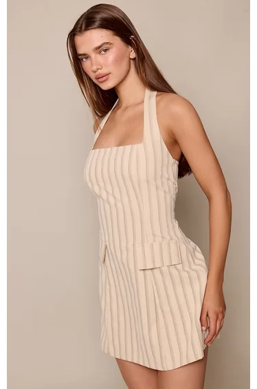 فستان مخطط بياقة هالتر بجيوب - كريمي