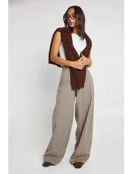 بنطلون بأرجل عريضة بنقشة متعرجة - 2