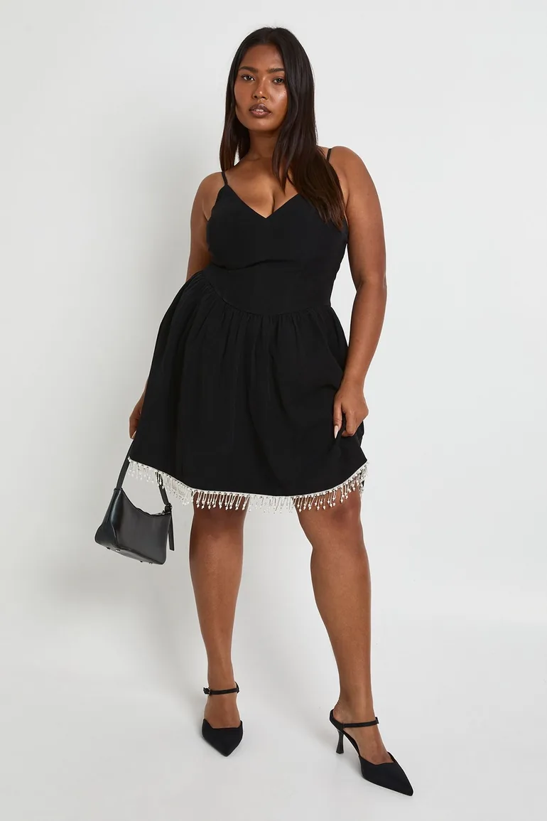 Plus Trim Hem Skater Dress - black Boohoo Black : Dresses : VogaCloset Qatar Plus Trim Hem Skater Dress - black Boohoo Black : Dresses : VogaCloset Qatar