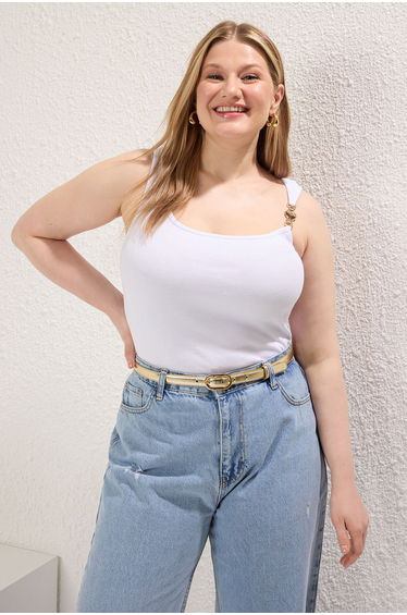 White Accessory Knitted Plus Size Blouse
