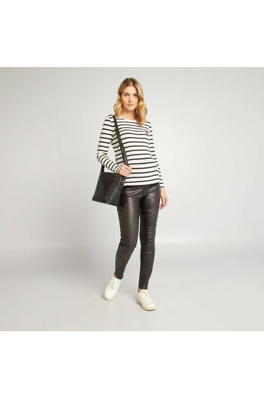 Maternity trousers complete with elasticated panel black