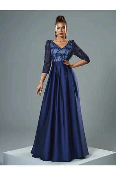 Leely Elegant V Neck Three Quarter Length Sleeve Evening Gown