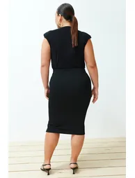 Black Button Detailed Knitted Skirt - 5