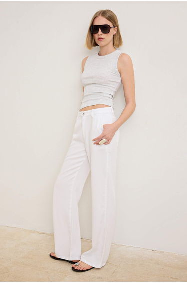 More Sustainable White 100% TENCEL™ ™ Low-Rise Wide Leg Jeans