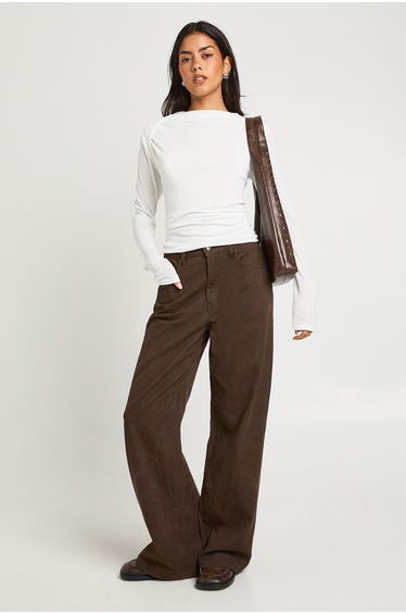 Onion Skin Slash Neck Long Sleeve Top - white