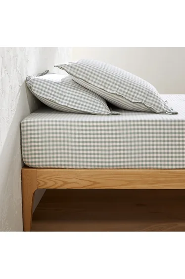 Maddy Checked 100% Cotton Seersucker Fitted Sheet