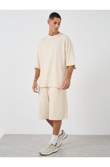 Boxy Fit Printed T-Shirt and Oversized Shorts Co-Ords