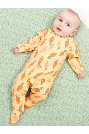 Happy Carrot Sleepsuit