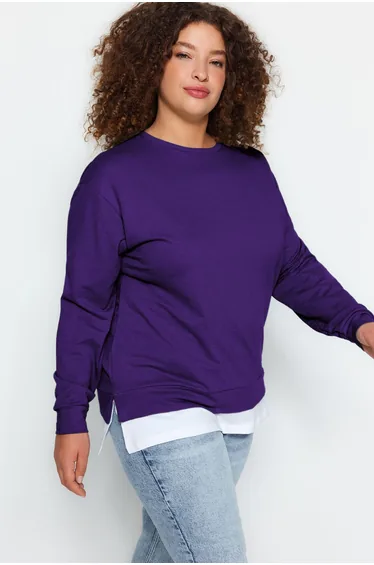 Purple Thin Knitted Sweatshirt with a T-Shirt-like Bottom Look