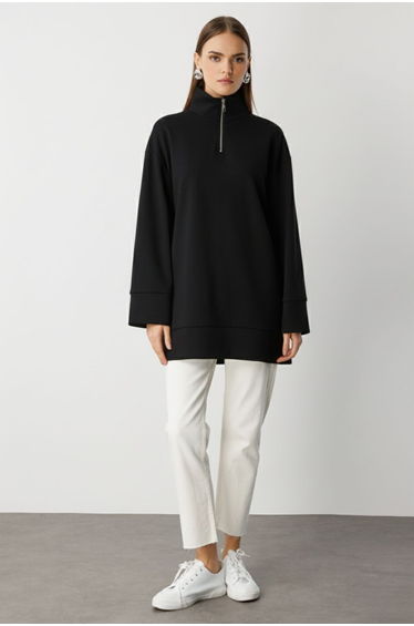 Mizalle High Collar Soft Textured Sweatshirt