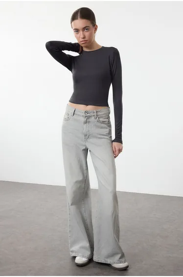 Anthracite Premium Viscose Crew Neck Crop Flexible Knitted Blouse