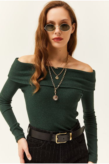 Women's Emerald Green Madonna Collar Raised Camisole Blouse