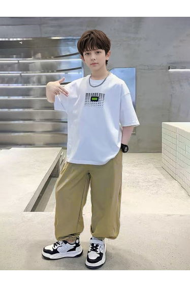 Boys Back Graphic Print T-Shirt and Pants Set