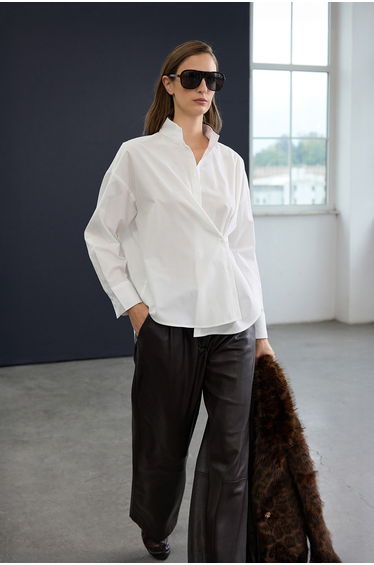 Trendyol Studio White Adjustable Oversize Asymmetric Cotton Poplin Shirt