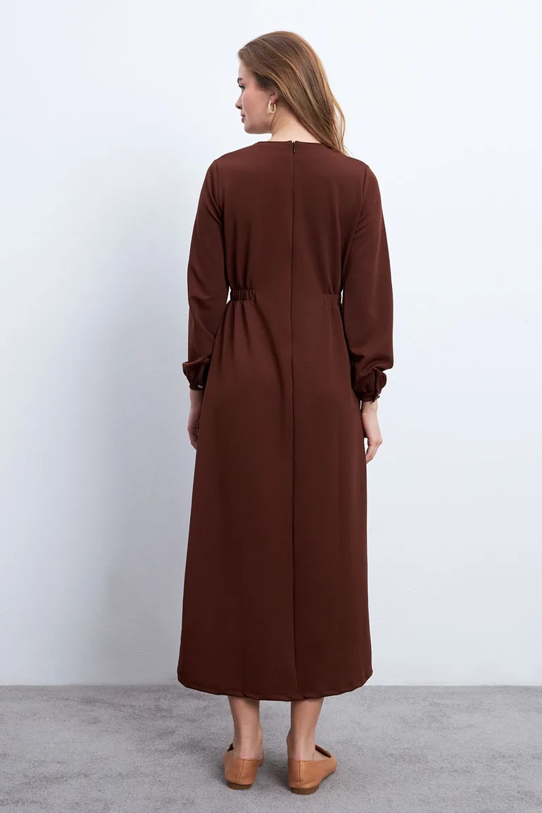 فستان كريب - بني - 3
