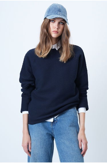 Women's Dark Blue Crew Neck Batwing Sleeve Wide Cut Basic Blouse