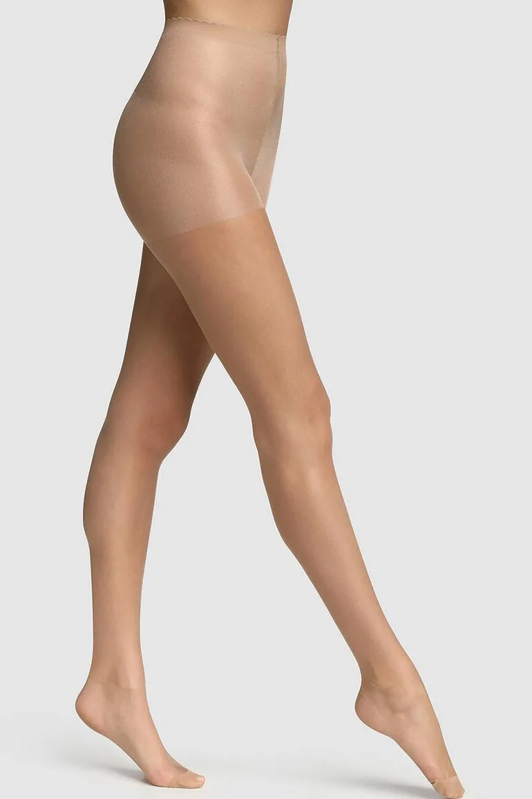 17 Denier Body Touch Nude Tights