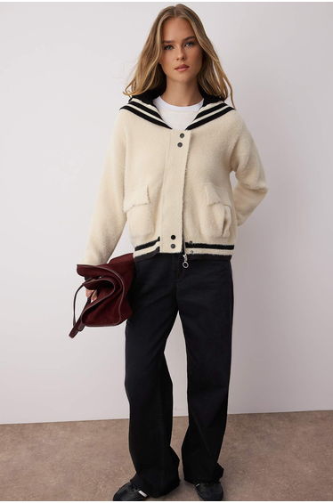 Beige Button Detailed Premium/Special Yarn Wide Pattern Coat-Look Wool Knitwear Cardigan