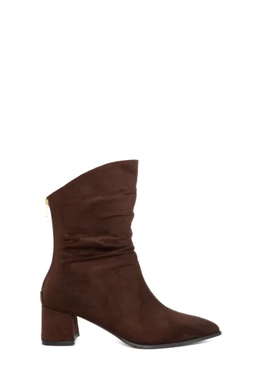 بوت سوهو باللون البني