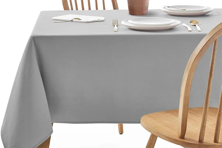 مفرش طاولة قطن مقاوم للبقع