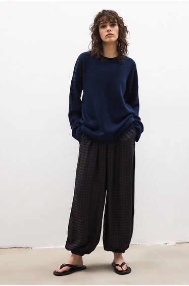 BASIC KNITTED SWEATER