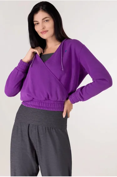 بلوزة بتصميم لف لون أرجواني