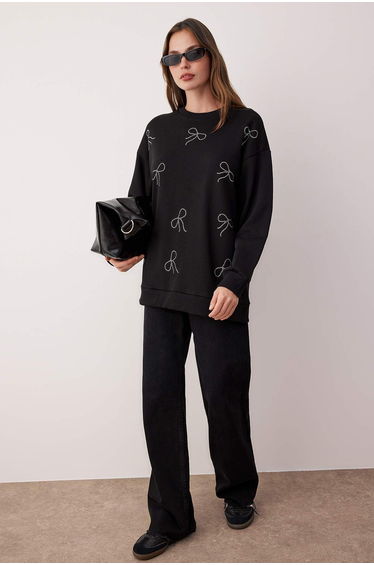 Black Relaxed 3 Thread Non-Raising Plain Knitted Hijab Sweatshirt