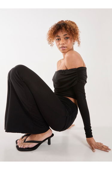 Off the Shoulder Lounge Top