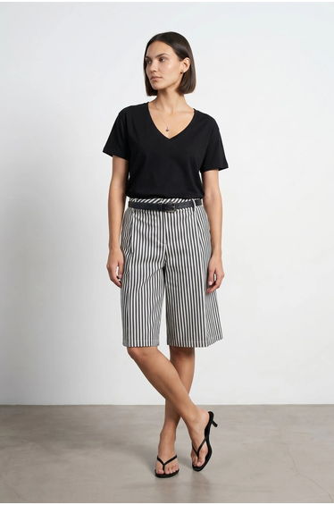 Dilvin Cotton Tencel V-Neck Short-Sleeve Blouse