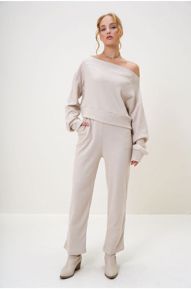 Women's Stone Interlock Fabric Madonna Collar Crop Sweat and Elastic Leg Trouser Set