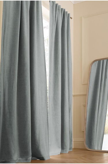 Private Blackout Curtain in Washed Linen with Concealed Tabs