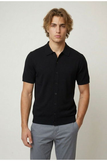 Boxy Fit Soft Touch Knitted Shirt - black