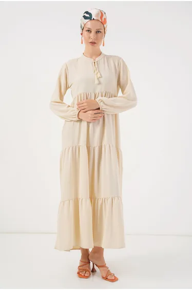 Neck Laced Dress - Cream