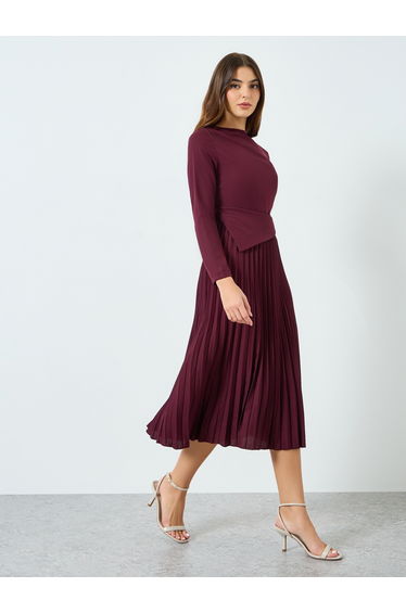 Women Burgundy Pleated Midi Dress