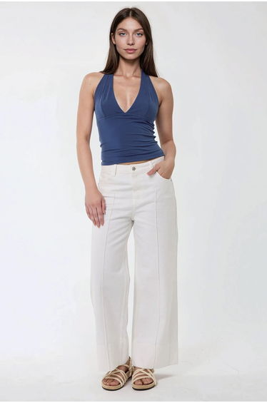Fitted V-Neck Knitted Top