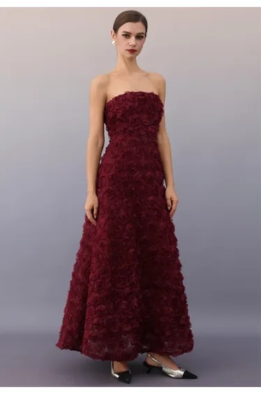 فستان ماكسي ميش سترابليس بأزهار بارزة